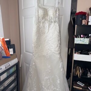 Elegant White Lace Gown